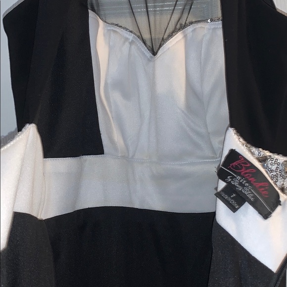 Black evening Dress - Picture 6 of 6